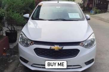 White Chevrolet Sail 2017 for sale in Manual