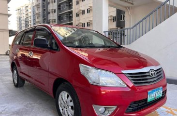 Sell White 2013 Toyota Innova in Quezon City