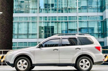 White Subaru Forester 2009 for sale in Makati