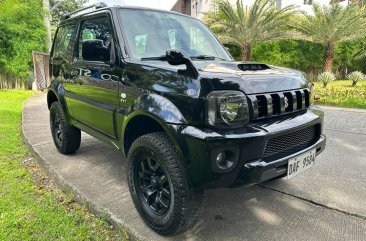 Sell White 2017 Suzuki Jimny in Las Piñas