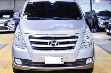 2019 Hyundai Starex  2.5 CRDi GLS 5 AT(Diesel Swivel) in Quezon City, Metro Manila