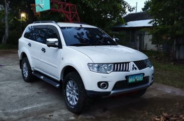 Sell White 1973 Mitsubishi Montero in Pasay