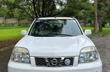 White Nissan X-Trail 2009 for sale in Automatic