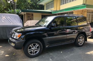 Sell Green 2001 Lexus LX in Manila