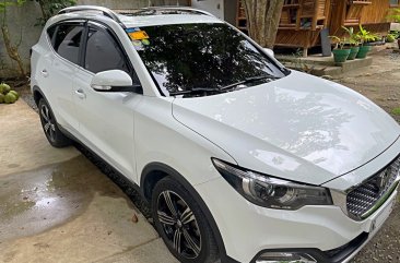 White Mg Zs 2018 for sale in Makati