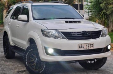 White Toyota Fortuner 2014 for sale in Manila