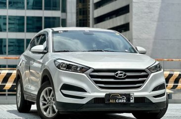 Selling White Hyundai Tucson 2016 in Makati