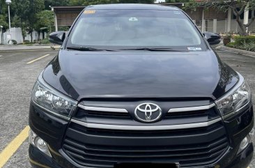 Selling White Toyota Innova 2018 in Pateros