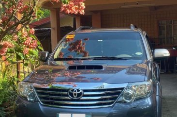 Sell White 2013 Toyota Fortuner in Manila