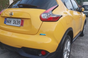 Yellow Nissan Juke 2017 for sale in Automatic