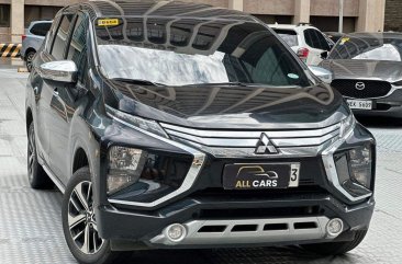 Selling White Mitsubishi XPANDER 2019 in Makati