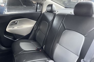 Silver Kia Rio 2014 for sale in Automatic