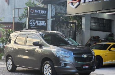 White Chevrolet Spin 2015 for sale in Manila