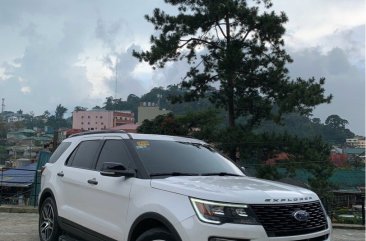 Sell Pearl White 2018 Ford Explorer in Makati