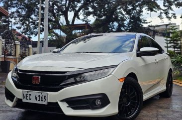 Sell White 2019 Honda Civic in Caloocan