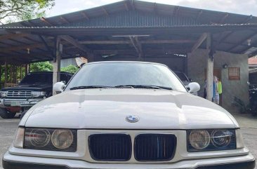 Selling White Bmw M3 1995 in Las Piñas