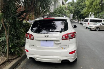 2011 Hyundai Santa Fe 2.2 CRDi GLS 4x2 AT (High) in Makati, Metro Manila