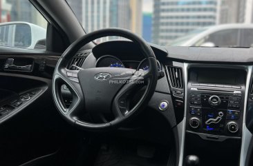 2011 Hyundai Sonata in Makati, Metro Manila