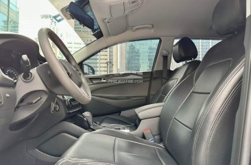 2016 Hyundai Tucson  2.0 GL 6AT 2WD in Makati, Metro Manila