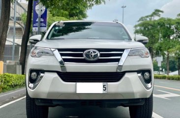 White Toyota Fortuner 2016 for sale in Makati