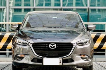 White Mazda 3 2018 for sale in Automatic