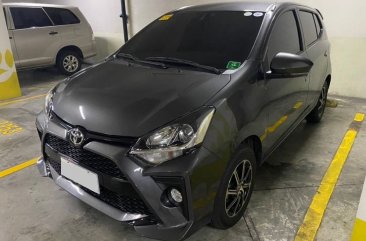 Selling White Toyota Wigo 2023 in Makati
