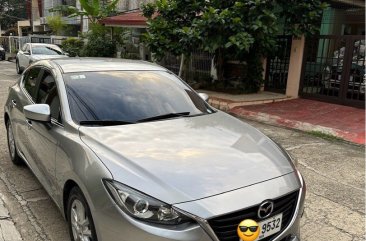 Maroon Mazda 3 2015 for sale in Manila