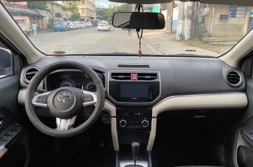 White Toyota Rush 2019 for sale in Automatic