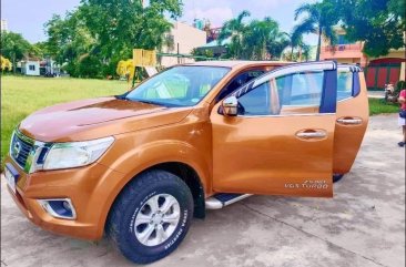 White Nissan Navara 2016 for sale in Automatic