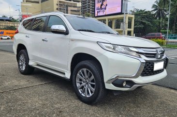 Selling White Mitsubishi Montero sport 2017 in Pasay