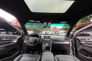 White Ford Explorer 2017 for sale in Manila