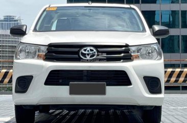 2019 Toyota Hilux in Makati, Metro Manila