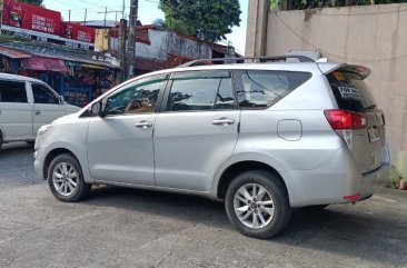 White Toyota Innova 2019 for sale in Manual