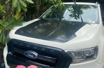 White Ford Ranger 2018 for sale in Manual