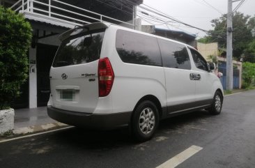 White Hyundai Starex 2013 for sale in Quezon City