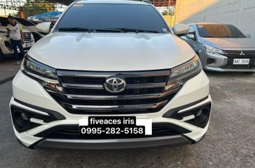 White Toyota Rush 2023 for sale in Automatic