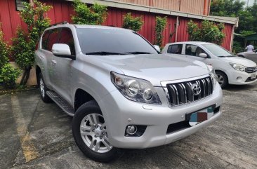 White Toyota Land cruiser prado 2012 for sale in Pasay