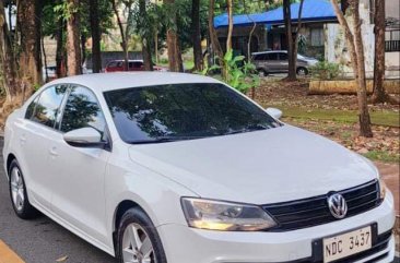 Sell Green 2016 Volkswagen Jetta in Taguig