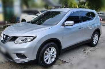 Selling White Nissan X-Trail 2015 in Manila