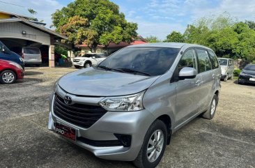 White Toyota Avanza 2016 for sale in Manila