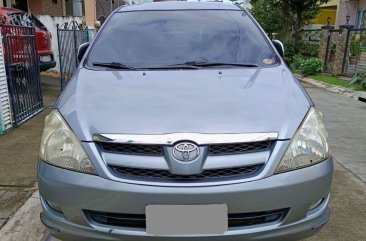 Silver Toyota Innova 2008 for sale in Muntinlupa