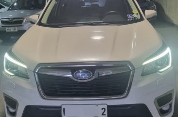 White Subaru Forester 2020 for sale in Automatic