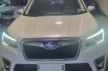 White Subaru Forester 2020 for sale in Automatic