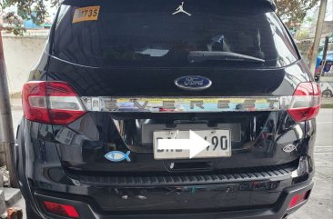 Sell White 2019 Ford Everest in Quezon City