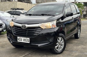 White Toyota Avanza 2017 for sale in Manual