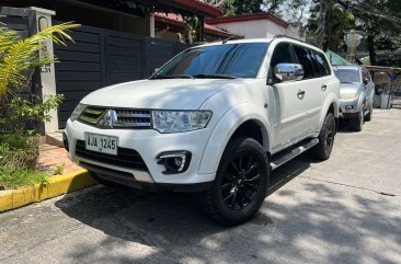 White Mitsubishi Montero sport 2015 for sale in Automatic