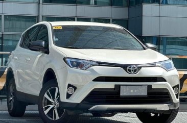 2016 Toyota RAV4  2.5 Active 4X2 AT in Makati, Metro Manila