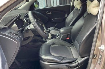 Selling White Hyundai Tucson 2011 in Santa Rosa