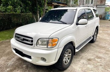 Sell White 2004 Toyota Sequoia in Cebu City