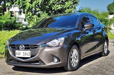 Selling White Mazda 2 2017 in Las Piñas